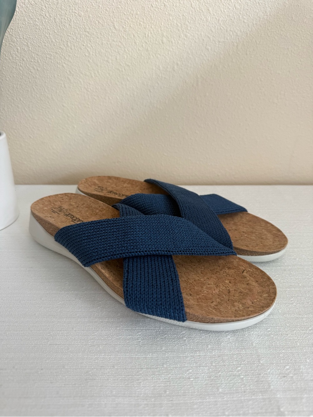 New ARCODEPICO Blue Texture Stretch Cork Casual Slide Sandals